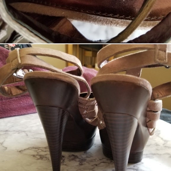 Strappy beige Steve Madden platform heels - Picture 3 of 3